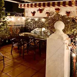  Apartamento Maravilloso Centrico De 70m2, Jardin Propio 40m2 Con Piscina Ninos Y Parking Opcional